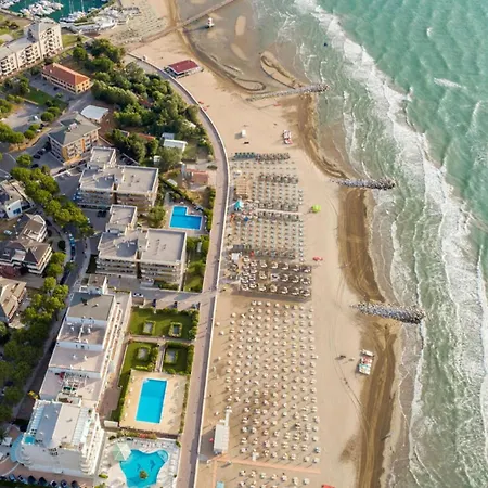 아파트 Seaside With Breathtaking Sea Views