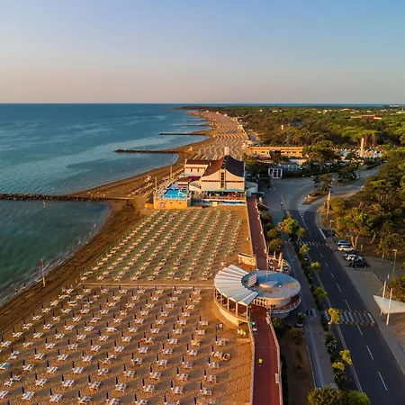 아파트 Seaside With Breathtaking Sea Views