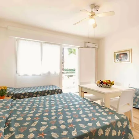 Seaside With Breathtaking Sea Views Lignano Sabbiadoro