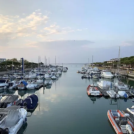 Apartamento Seaside With Breathtaking Sea Views Lignano Sabbiadoro